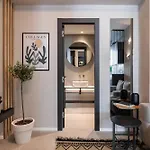 Liv Luxury Center 7c شقة *